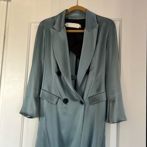 Silky trench coat